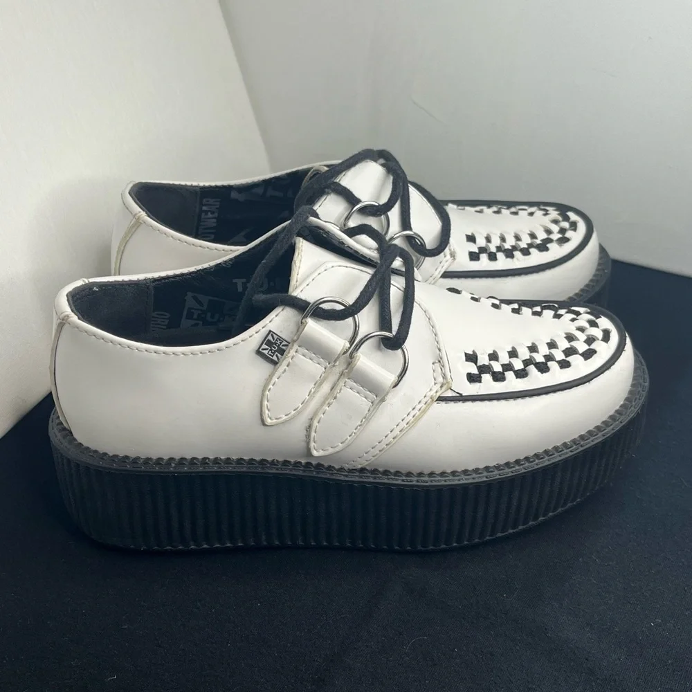 T.U.K Women’s Size 5 (Men’s 3) White Leather Viva Mondo Creeper Platform Shoes